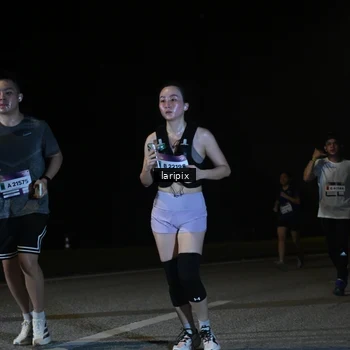 Runner Photo 7588852