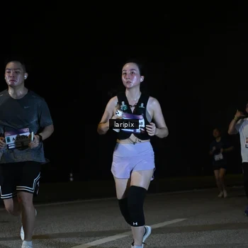 Runner Photo 7588853