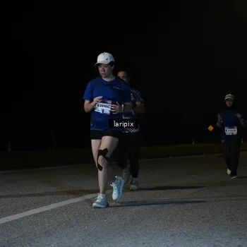 Runner Photo 7588864