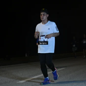 Runner Photo 7588867