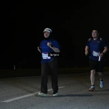Runner Photo 7588885