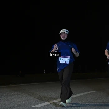 Runner Photo 7588887