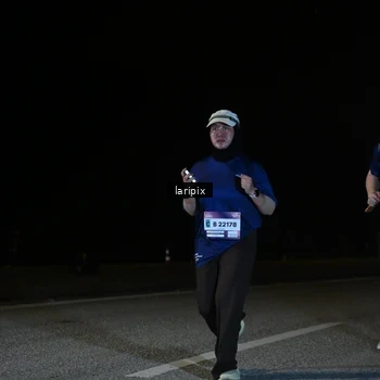 Runner Photo 7588891