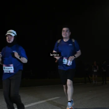 Runner Photo 7588893