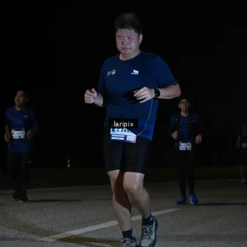 Runner Photo 7588903