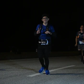 Runner Photo 7588917
