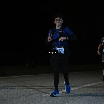 Runner Photo 7588918