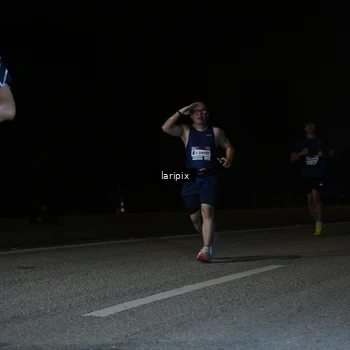 Runner Photo 7588937