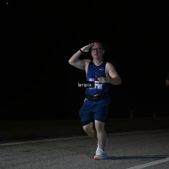 Runner Photo 7588944