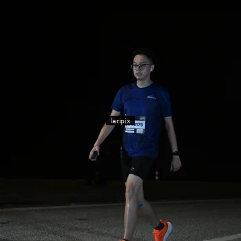 Runner Photo 7588957