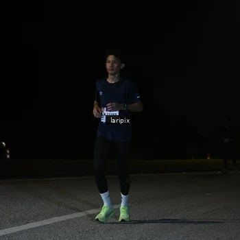 Runner Photo 7588960