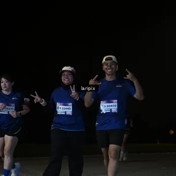 Runner Photo 7588990
