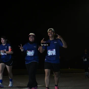 Runner Photo 7588993