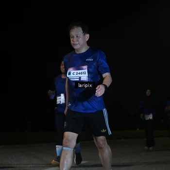 Runner Photo 7589006