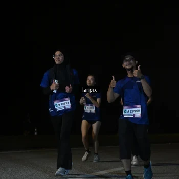 Runner Photo 7589017