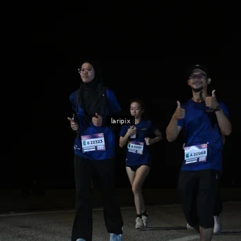 Runner Photo 7589028