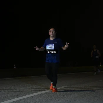 Runner Photo 7589051