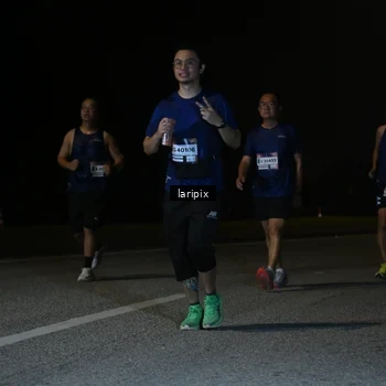 Runner Photo 7589067