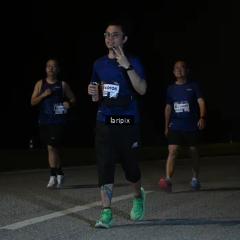 Runner Photo 7589069