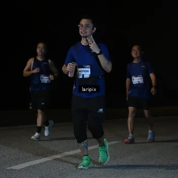 Runner Photo 7589071