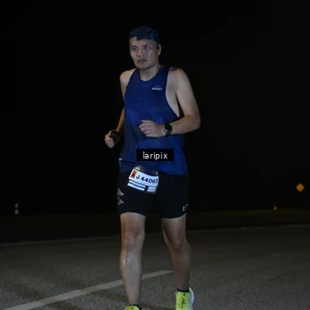 Runner Photo 7589078