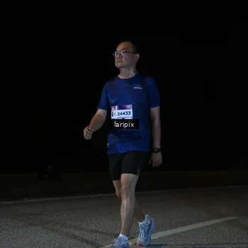 Runner Photo 7589079