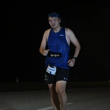 Runner Photo 7589081