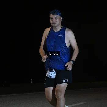 Runner Photo 7589083