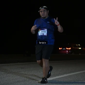 Runner Photo 7589093