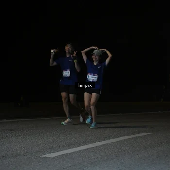 Runner Photo 7589100