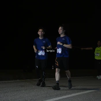 Runner Photo 7589108