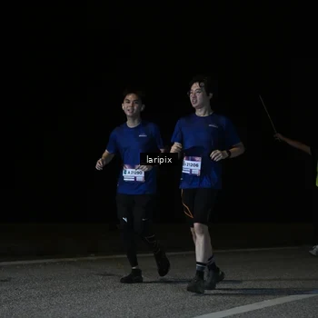 Runner Photo 7589115