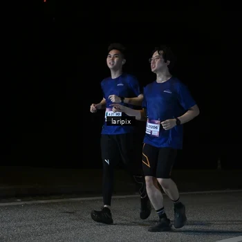 Runner Photo 7589119