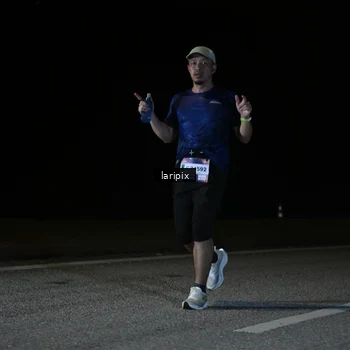 Runner Photo 7589132