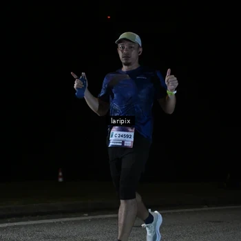 Runner Photo 7589136