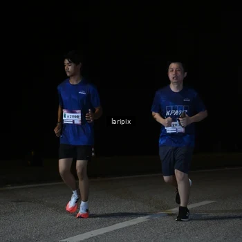 Runner Photo 7589145