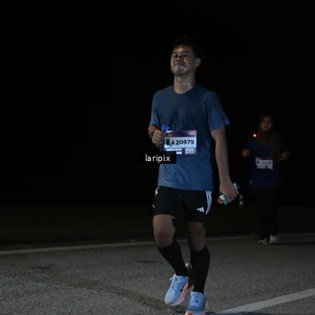 Runner Photo 7589159