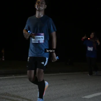 Runner Photo 7589164