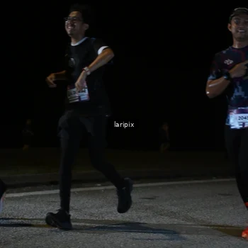 Runner Photo 7589179