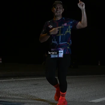 Runner Photo 7589180