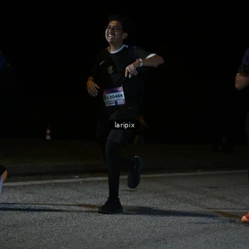 Runner Photo 7589183