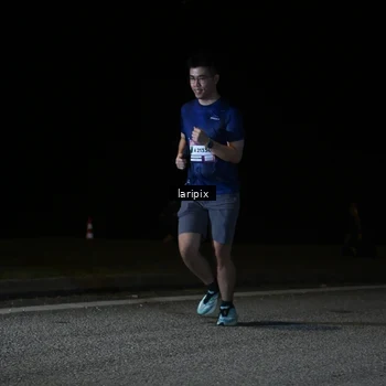 Runner Photo 7589192