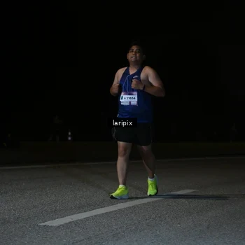 Runner Photo 7589200