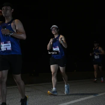 Runner Photo 7589218