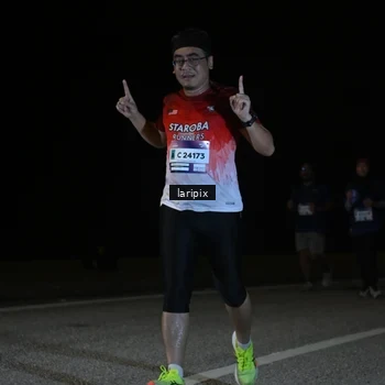 Runner Photo 7589276