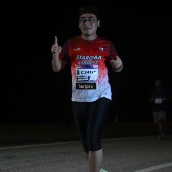 Runner Photo 7589278