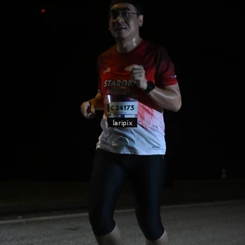 Runner Photo 7589289