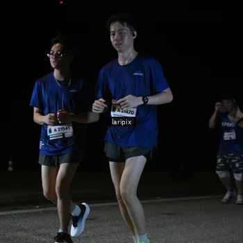 Runner Photo 7589293