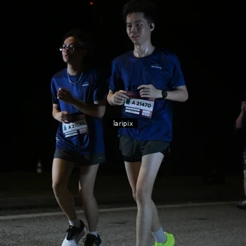 Runner Photo 7589296