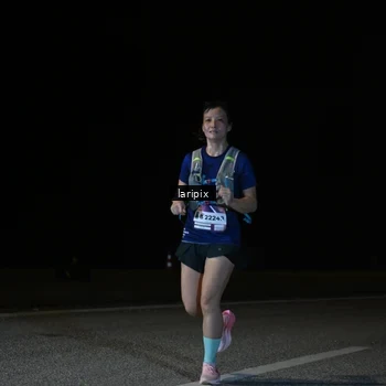 Runner Photo 7589318